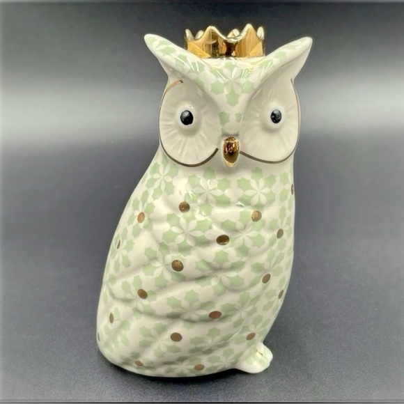 Anthropologie Owl Winterland Ceramic Vase - Picture 2 of 7